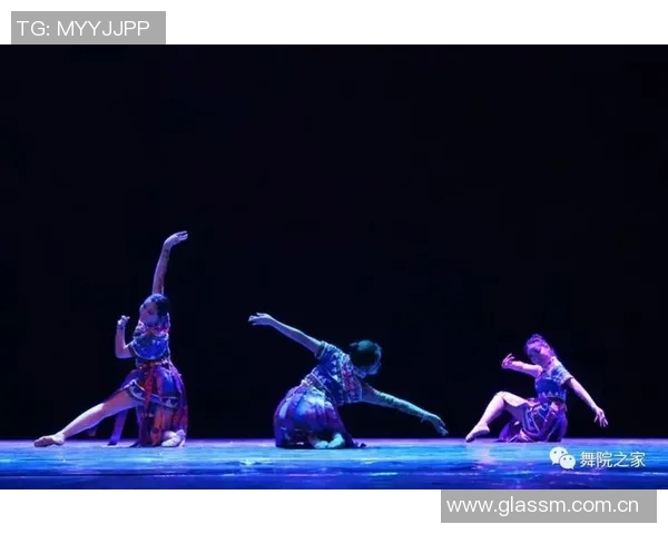 舞蹈艺术的魅力与表达：探索身体语言如何超越文化与时间界限